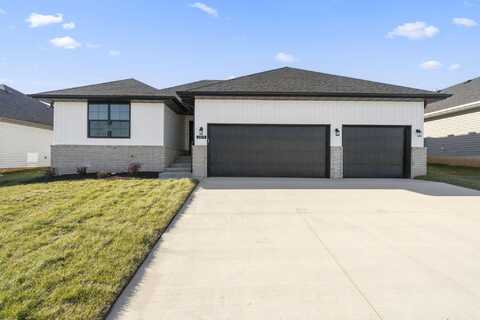 2015 S Edgewood Court, Ozark, MO 65721