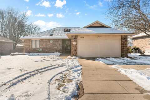 1020 W Seminole Street, Springfield, MO 65807