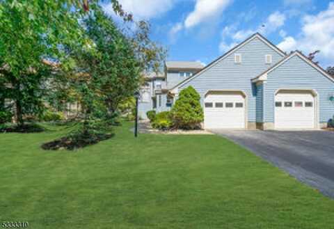 12b Canterbury Dr, Monroe, NJ 08831