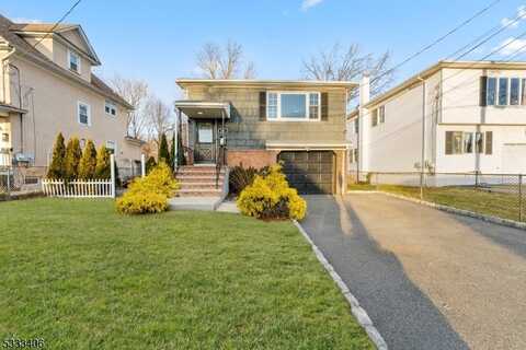 369 Hillcrest Ave, Plainfield, NJ 07062