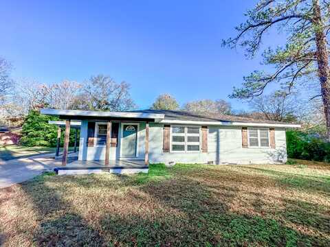 705 S 15th Ave, Columbus, MS 39701