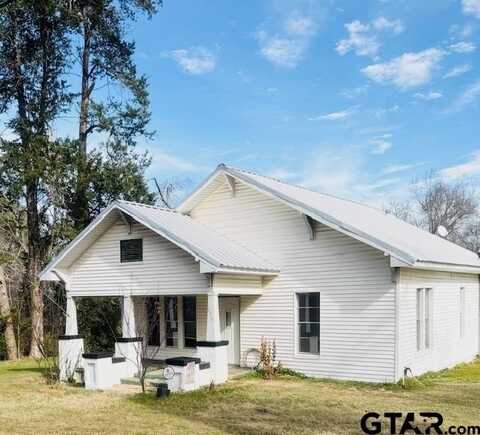 330 6th St, Cushing, TX 75760