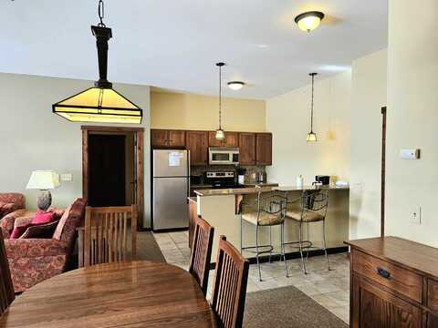 407 Soaring Eagle Lodge, Snowshoe, WV 26209