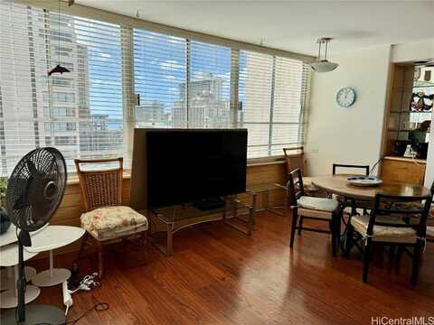 2415 Ala Wai Boulevard, Honolulu, HI 96815