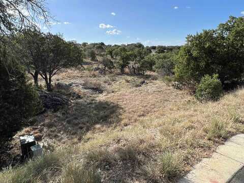 600 Desert Rose N, Horseshoe Bay, TX 78657