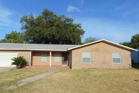 203 McGee Tr, Kingsland, TX 78639