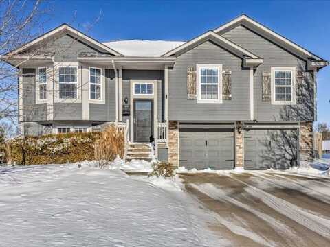 1610 NW High View Drive, Grain Valley, MO 64029