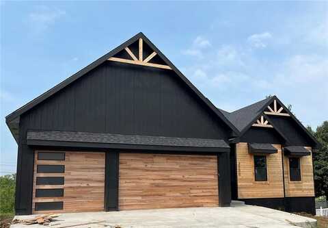 3200 Junction Drive, Harrisonville, MO 64701