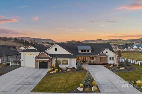 8356 W Mirror Pond Dr, Boise, ID 83714