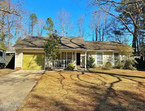 706 Christopher Court, Jacksonville, NC 28546