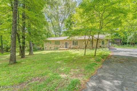 8305 Sharp Rd, Powell, TN 37849