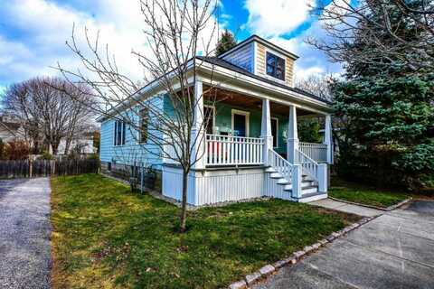 32 Carter Street, South Portland, ME 04106