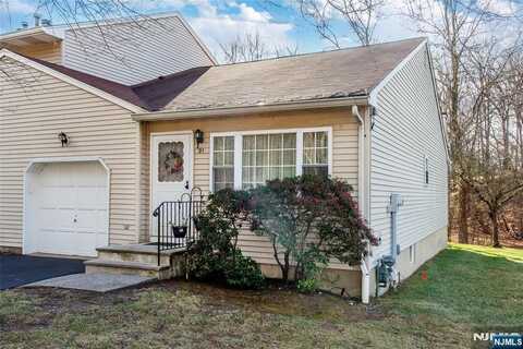 91 Bowfell Court 91, Wayne, NJ 07470