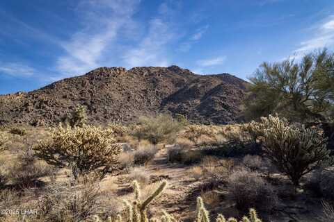 Lot 1 S Carrow Rd, Yucca, AZ 86438