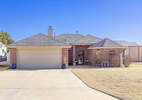 8228 Akron Avenue, Lubbock, TX 79415