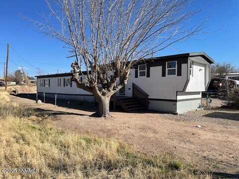 5490 Abeyta Road, Las Cruces, NM 88007