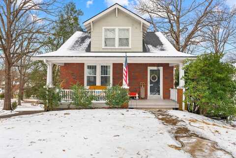 1311 Peaks Street, Bedford, VA 24523