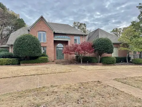 3490 CLASSIC, Memphis, TN 38125