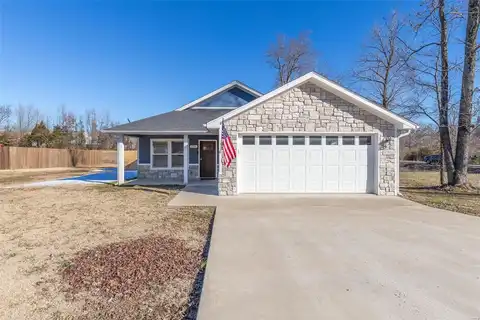 226 Crooked Pine Lane, Poplar Bluff, MO 63901