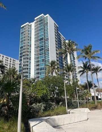 2655 Collins Ave, Miami Beach, FL 33140