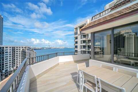 520 Brickell Key Dr, Miami, FL 33131