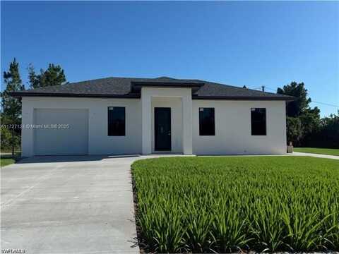 425 Majors Ave S, Lehigh Acres, FL 33974
