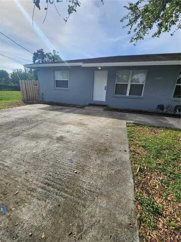 12040 SW 214th Ter, Miami, FL 33177