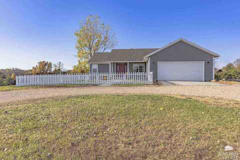 13420 Cottonwood Lane, Wamego, KS 66547