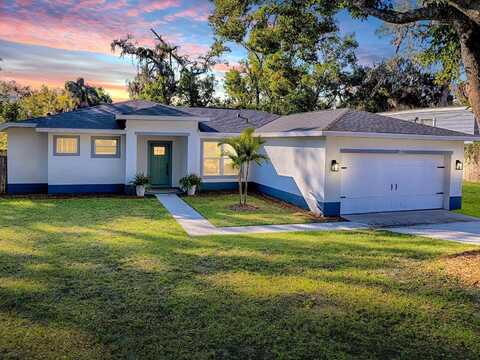 808 E ORANGE STREET, APOPKA, FL 32703