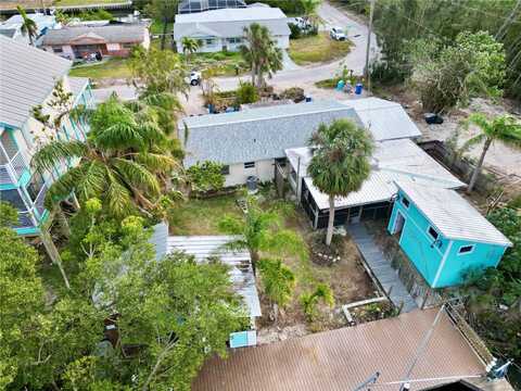 835 SEABREEZE DRIVE, RUSKIN, FL 33570