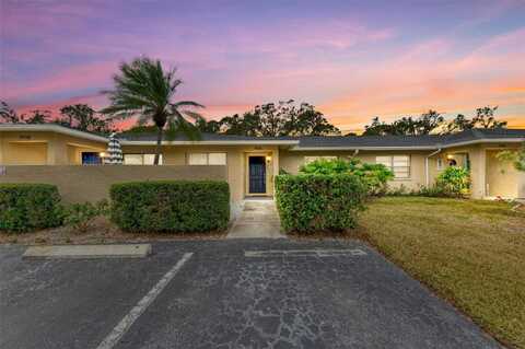 7022 W COUNTRY CLUB DRIVE N, SARASOTA, FL 34243