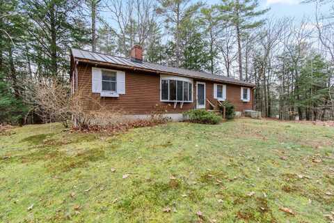 191 N Raymond Road, Gray, ME 04039