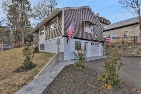 9 Avenue A, Cornwall On Hudson, NY 12520