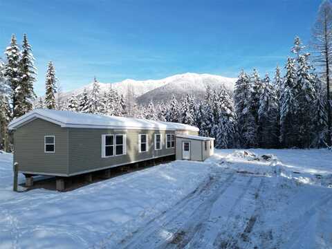 620 Sinclair Lane, Eureka, MT 59917