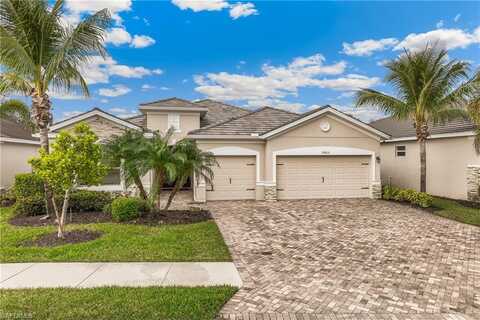 16462 Bonita Landing, BONITA SPRINGS, FL 34135