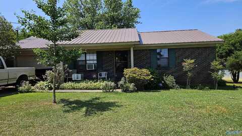 34 District Line Road, Hartselle, AL 35640