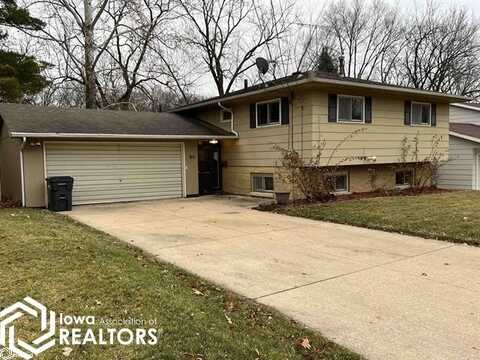 184 Crestview Drive, Burlington, IA 52601