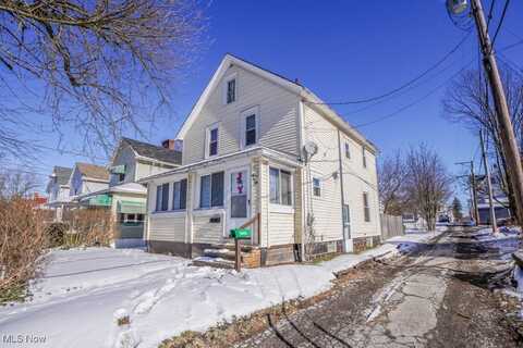 277 7th Street NW, Barberton, OH 44203