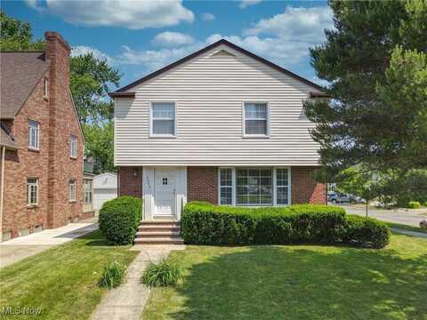 3853 Faversham, University Heights, OH 44118