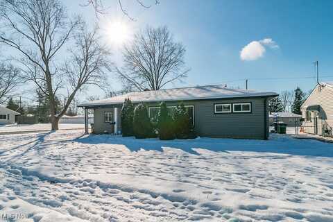 9679 Manorford Drive, Parma Heights, OH 44130