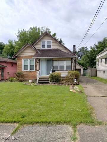 843 Pasadena Avenue, Youngstown, OH 44502