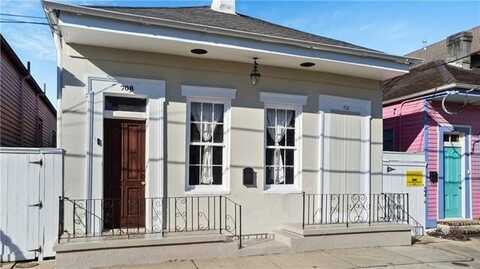 708 MANDEVILLE Street, New Orleans, LA 70116