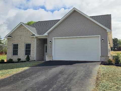 5520 New Pleasant Drive, Salem, VA 24153