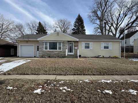 924 S Saint Mary, Sioux City, IA 51106