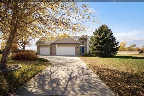 706 Red Cedar Court, Jefferson, SD 57038