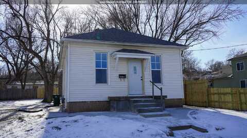 3130 DACE AVE., Sioux City, IA 51105