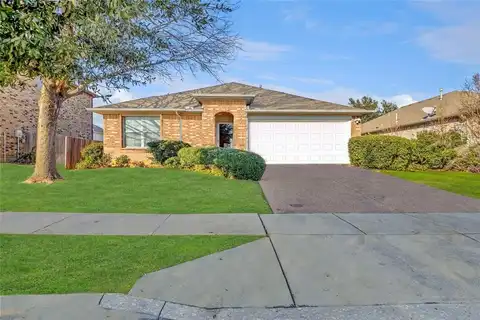 5304 Wheat Sheaf Trail, Fort Worth, TX 76179