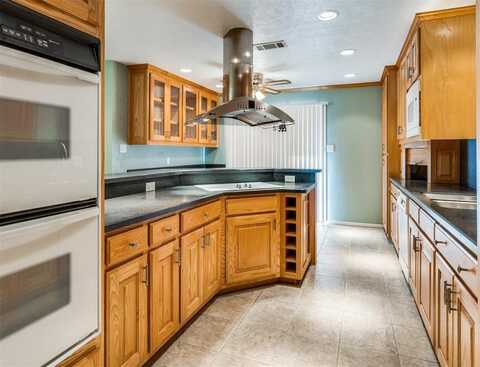 4241 Longmeadow Way, Fort Worth, TX 76133
