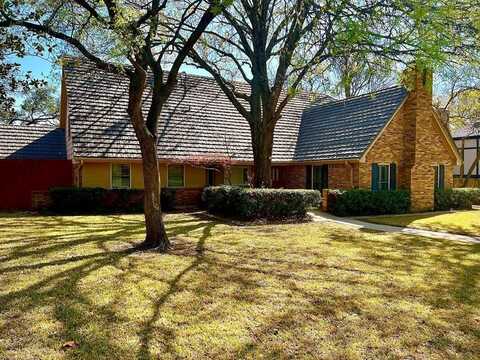 1202 Coventry Lane, Duncanville, TX 75137