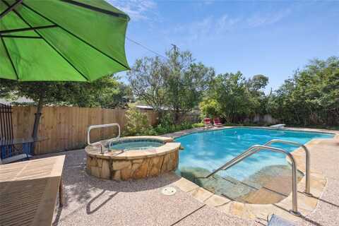 6804 Del Prado Avenue, Fort Worth, TX 76133
